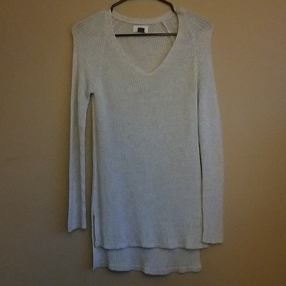 Light Grey Shaker V-Neck Sweater